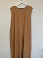 Load image into Gallery viewer, L I N E N - (RUFFLED SLEEVE OPEN ABAYA)
