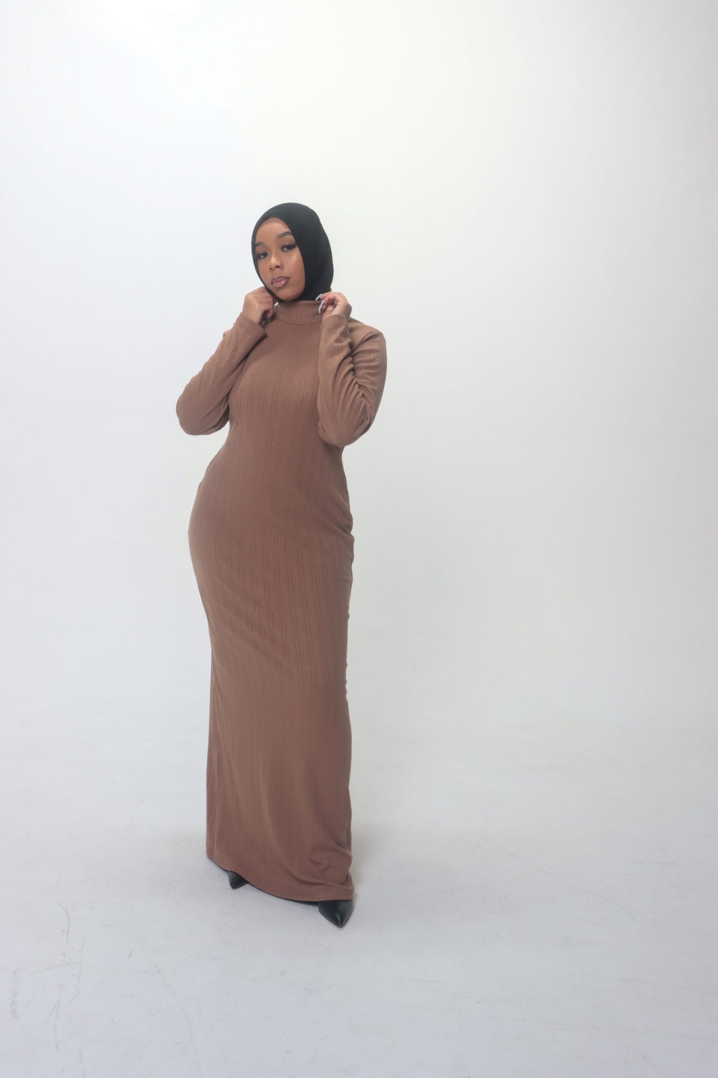 DALA MAXI KNIT DRESS - CAMEL